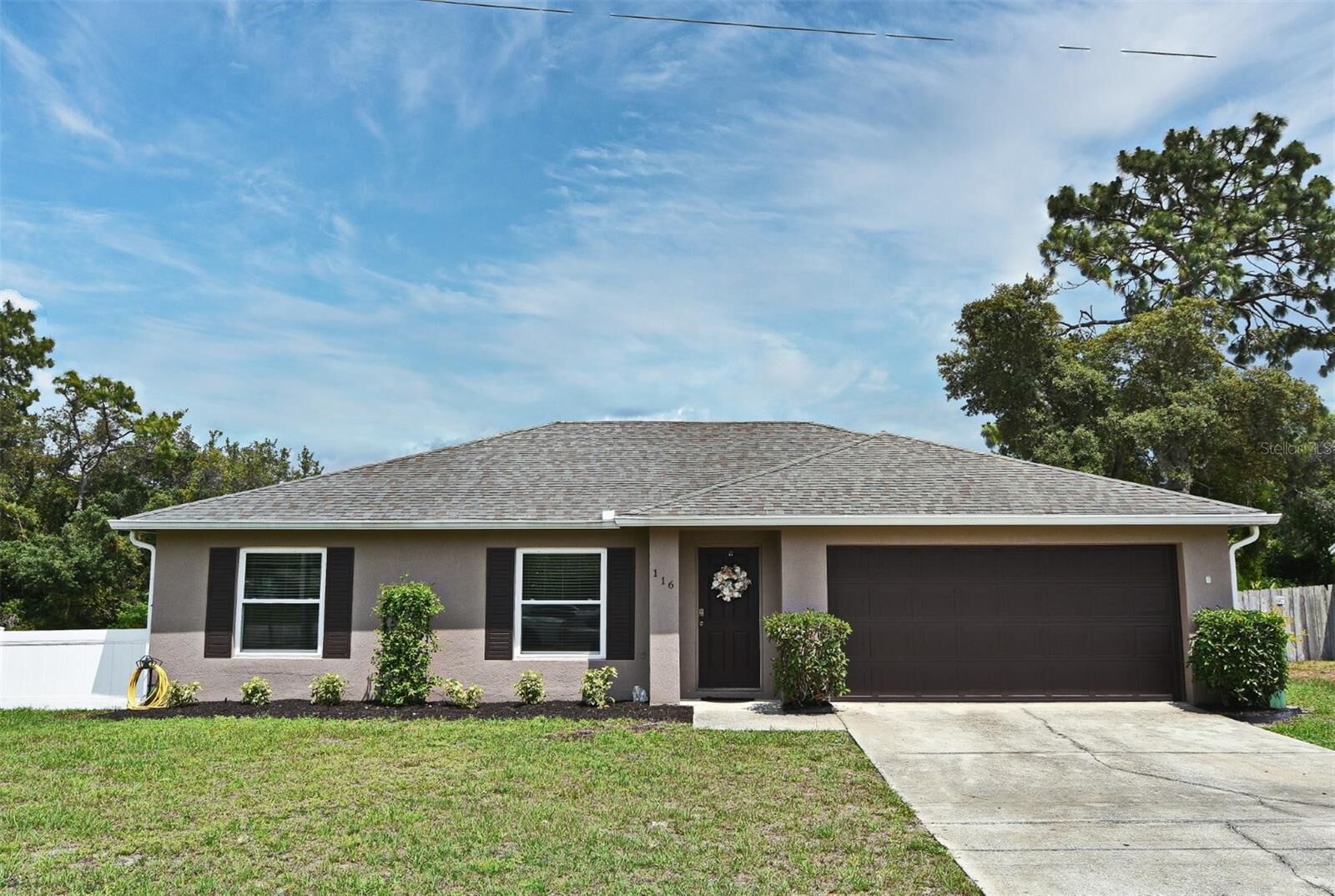 Property Photo:  116 Neal Drive  FL 32738 