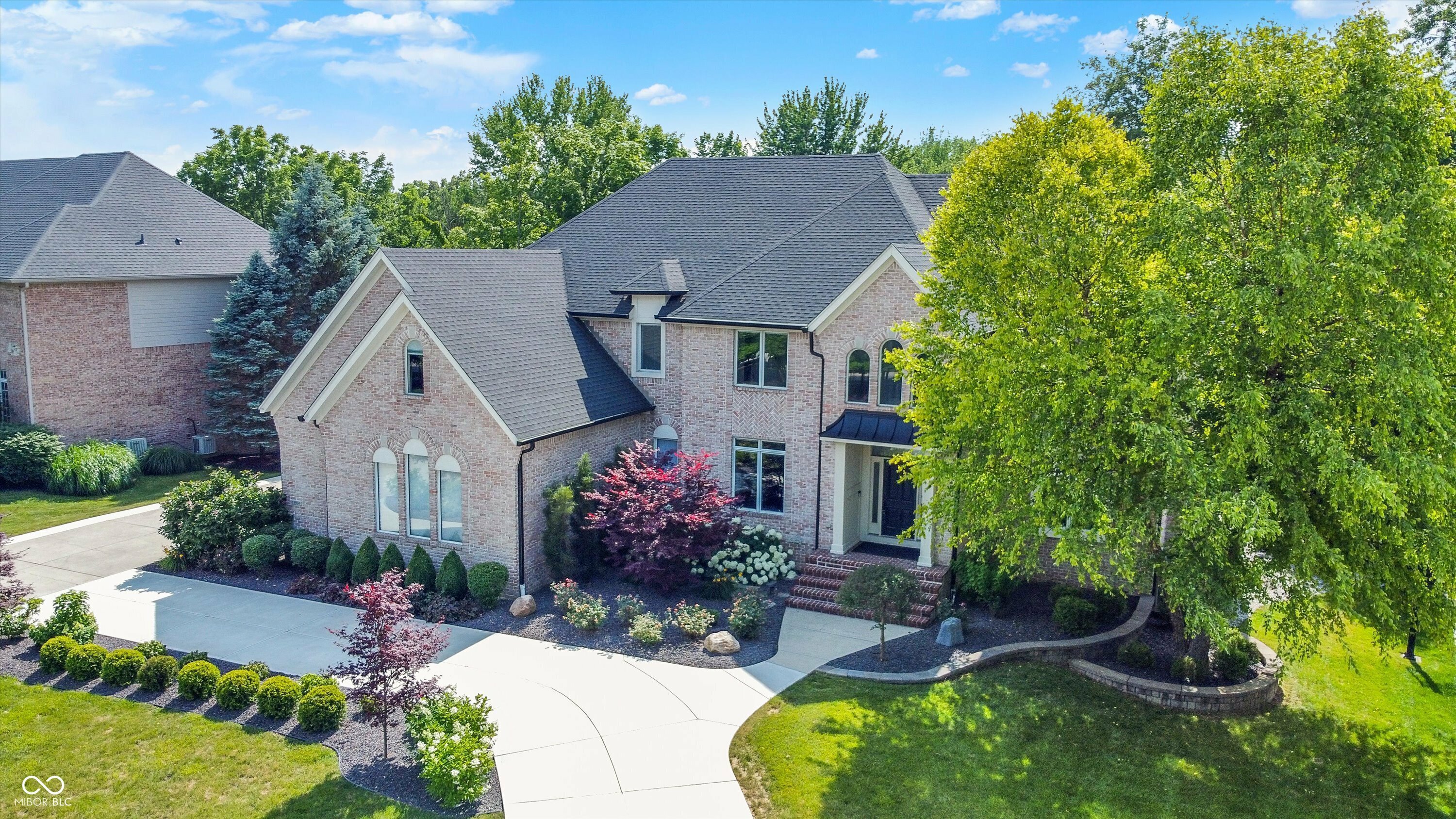 Property Photo: 13934 Salsbury Creek Drive IN 46032