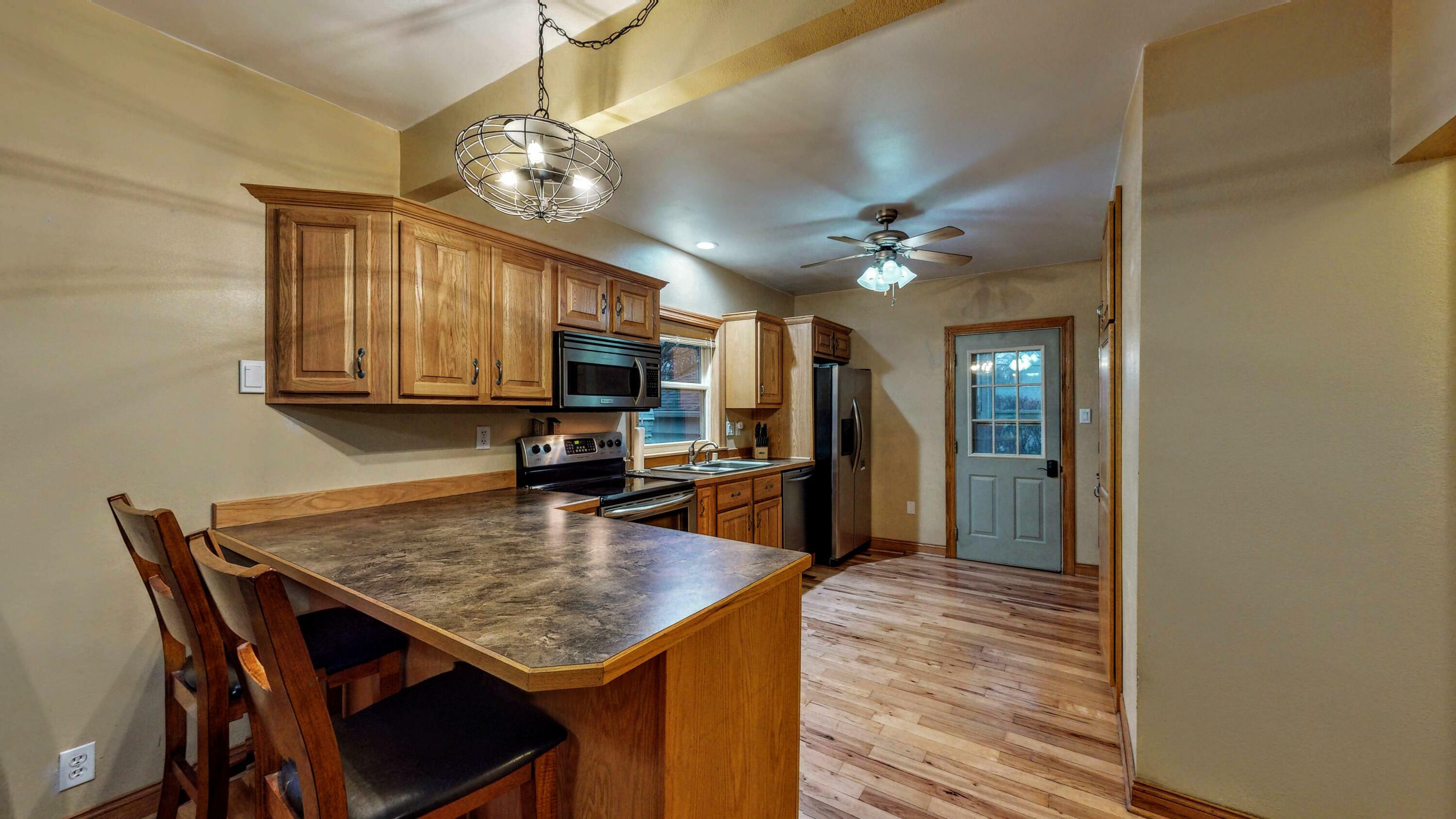 Property Photo: 342 E Dodge St WI 53549
