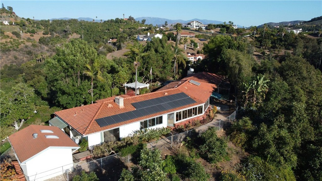 Property Photo: 2918 Los Campos Drive CA 92028