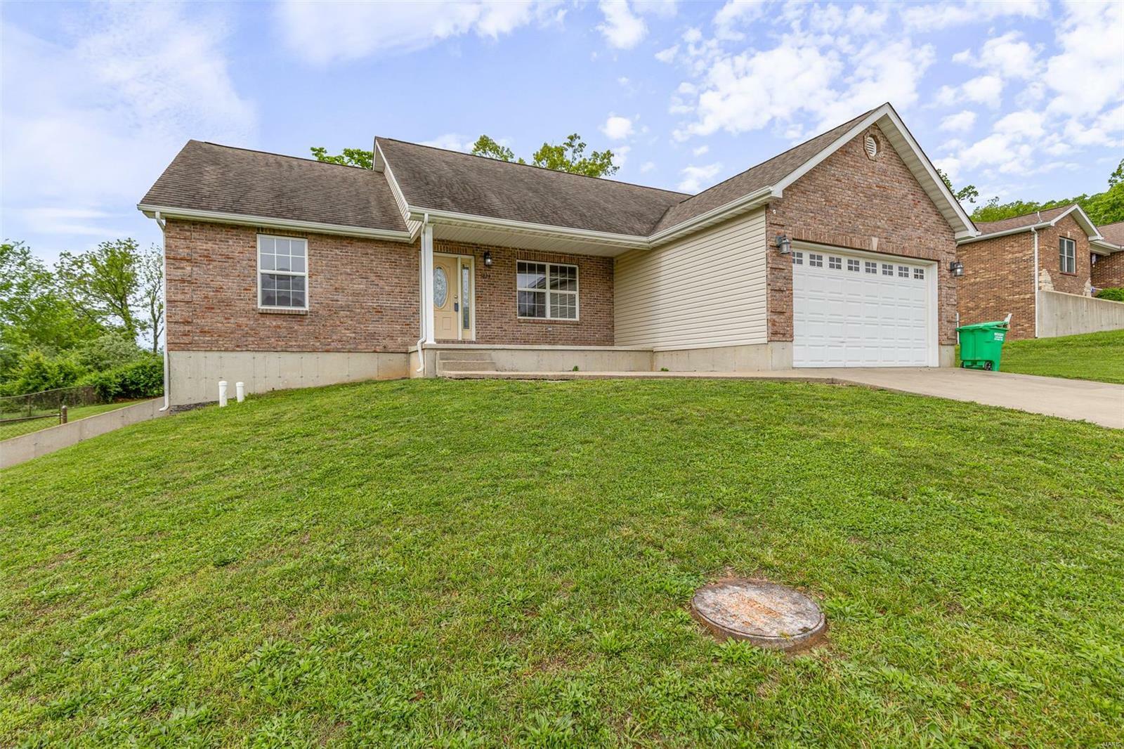 Property Photo: 1824 Oak Knoll MO 63640