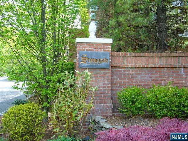 Property Photo: 127 Stonegate Trail NJ 07626