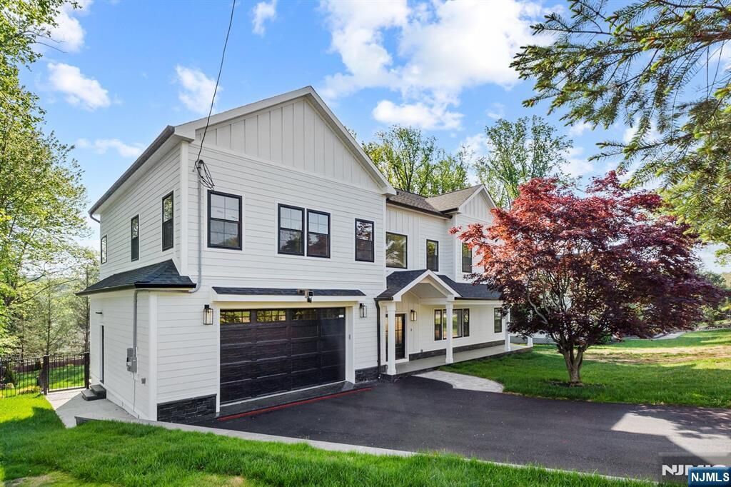 Property Photo: 5 Ladik Place NJ 07645
