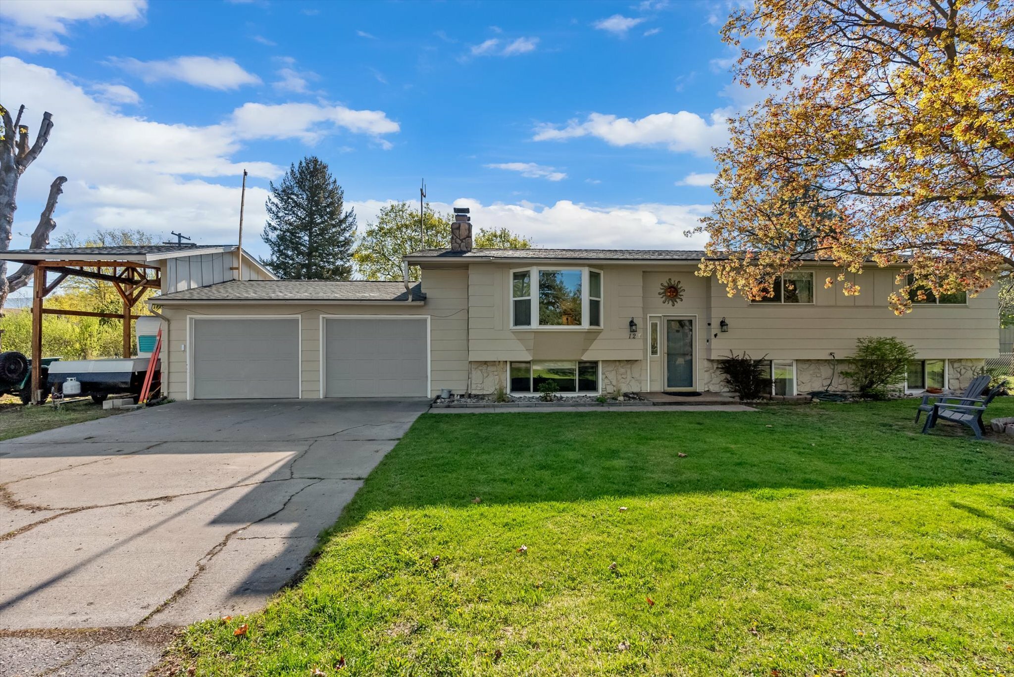 Property Photo: 12 Darlene Drive MT 59801
