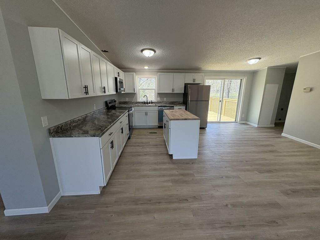 Property Photo:  728 River Street S  MN 56473 