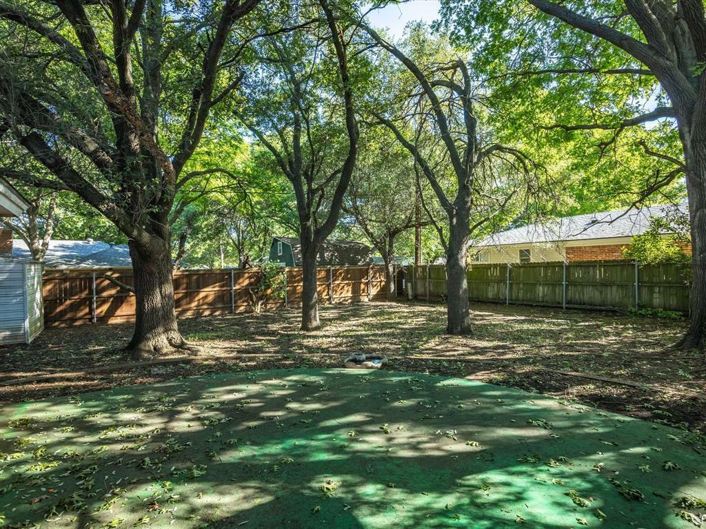 Property Photo: 113 Delmore Drive TX 76645