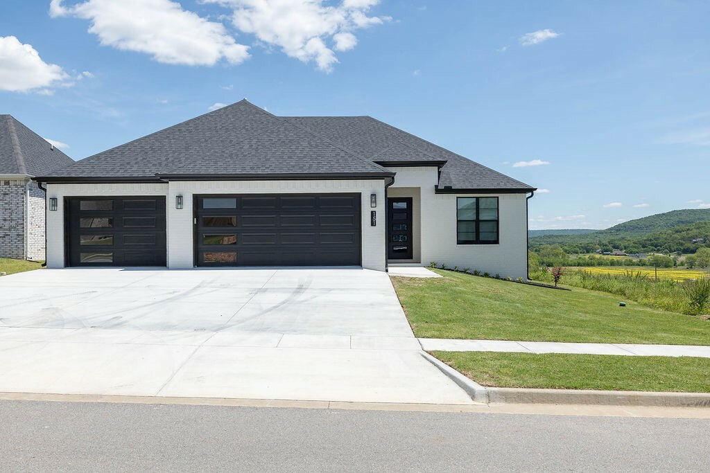 151 N Eagle Mountain Street  Prairie Grove AR 72753 photo