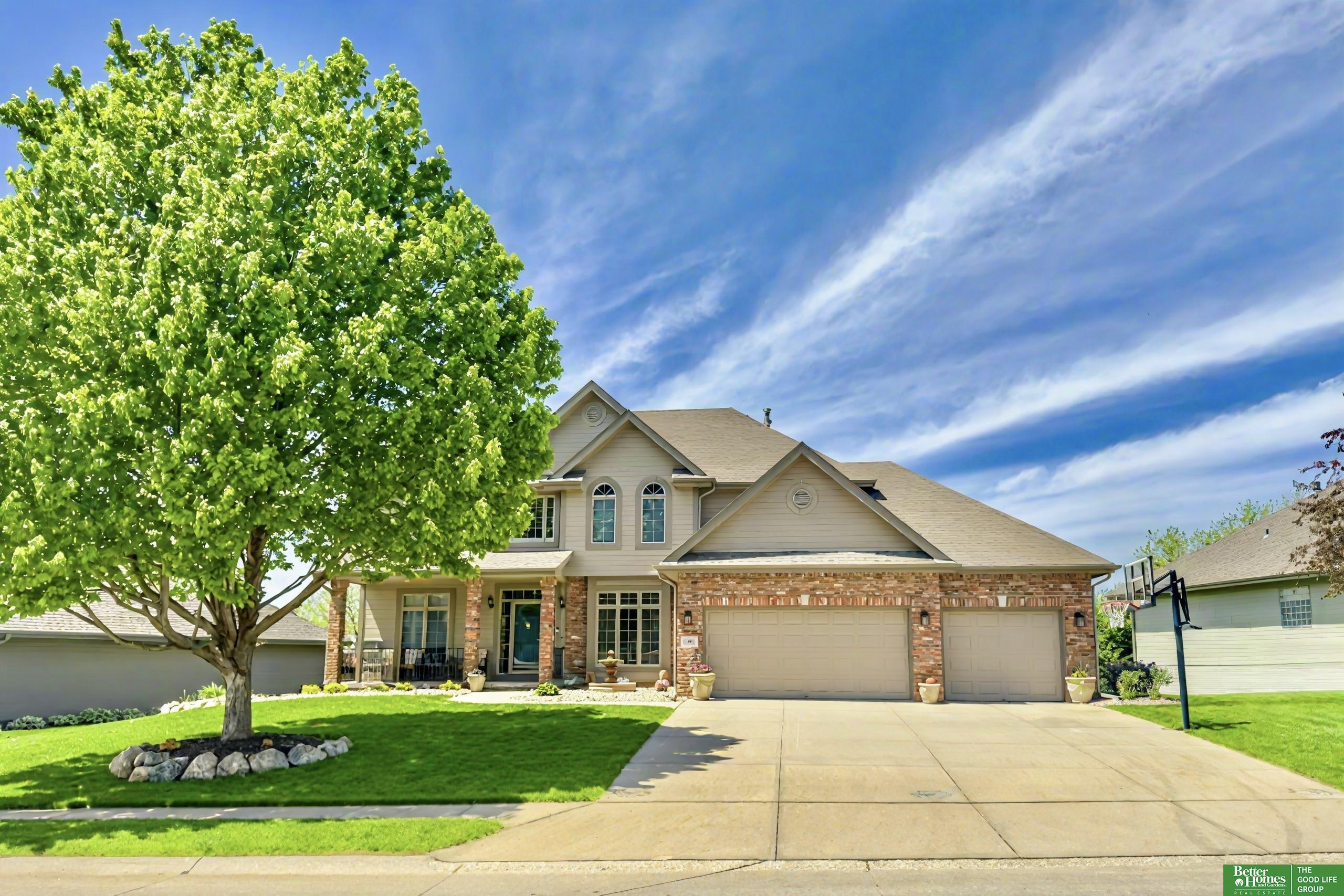 Property Photo:  5902 N 166th Street  NE 68116 