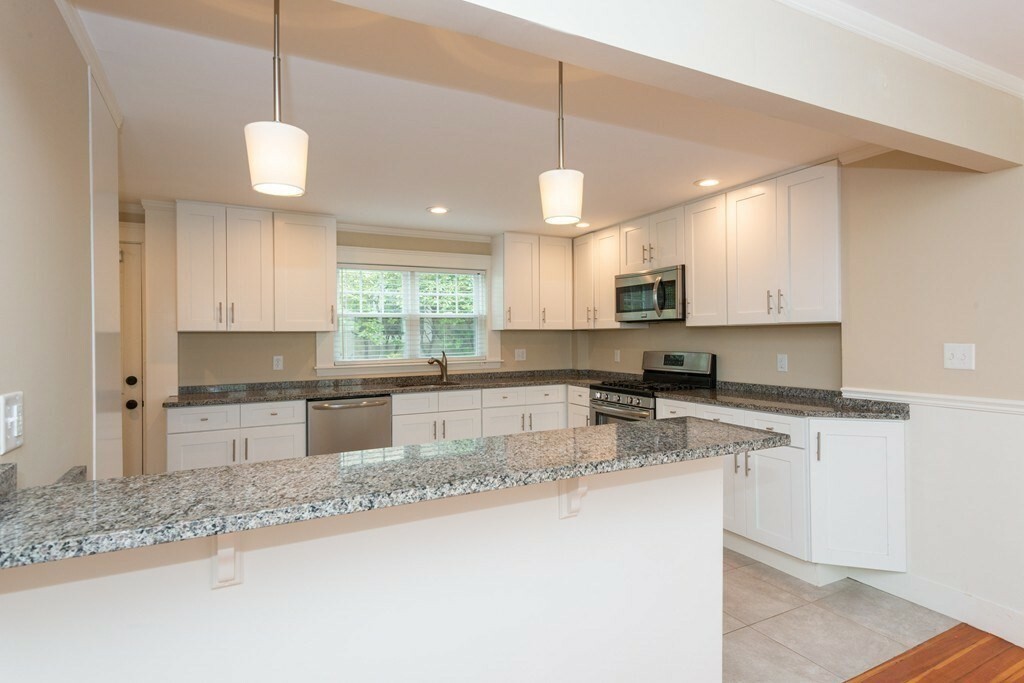 Property Photo:  11 Cedar St 1  MA 01970 