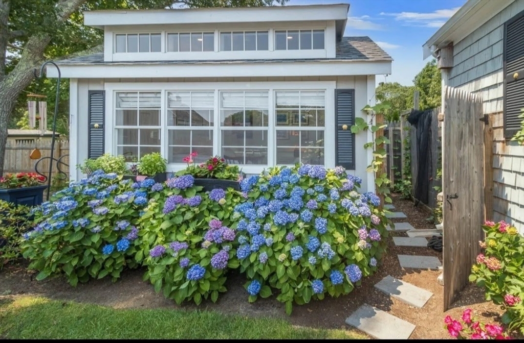 Property Photo:  21 Nickerson Rd 21  MA 02635 
