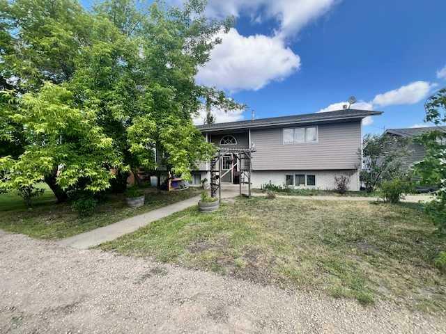 Property Photo: 6 1 Avenue AB T0B 3Z0