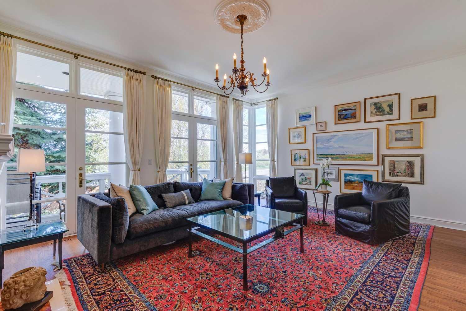 Property Photo: 4012 1A Street SW AB T2S 1R7