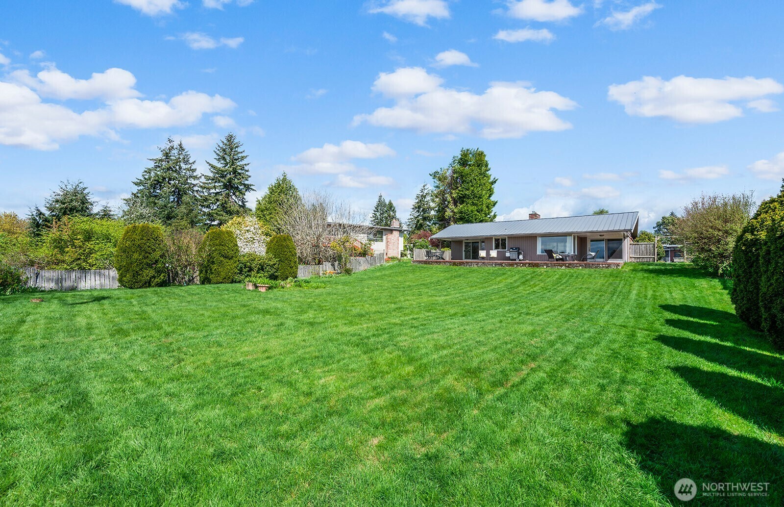 Property Photo: 1817 125th Avenue SE WA 98005