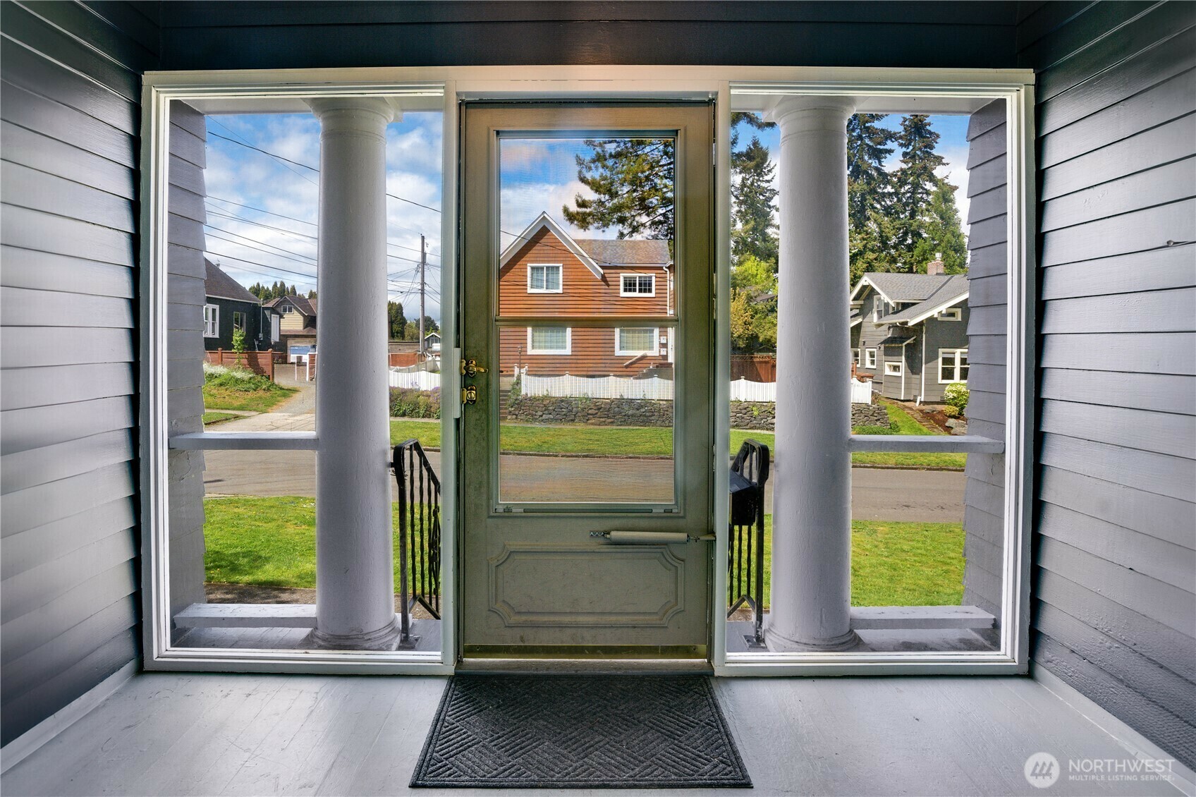 Property Photo: 1208 N 10th Street WA 98403