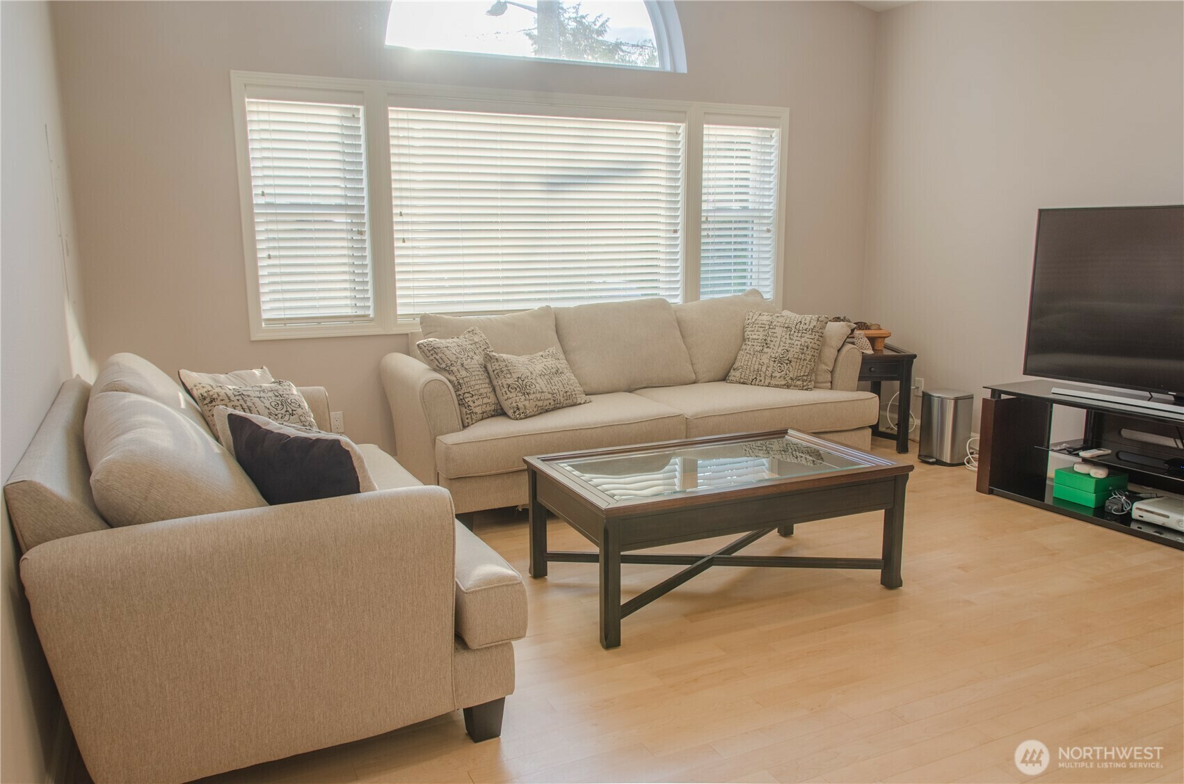 Property Photo: 7040 21st Avenue NE WA 98115