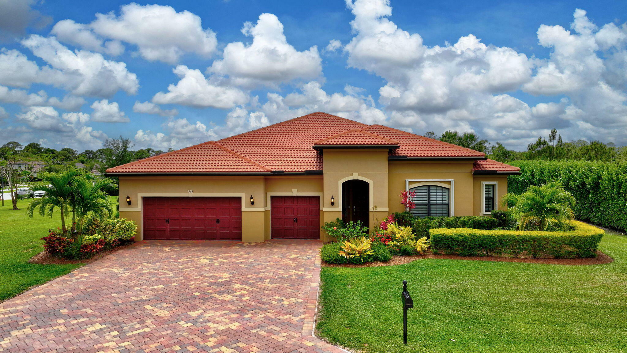 Property Photo: 964 SW Canoe Creek Terrace FL 34990