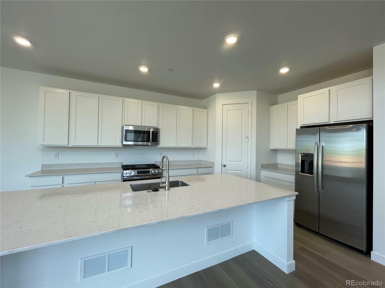 Property Photo: 767 Raindance Street CO 80516