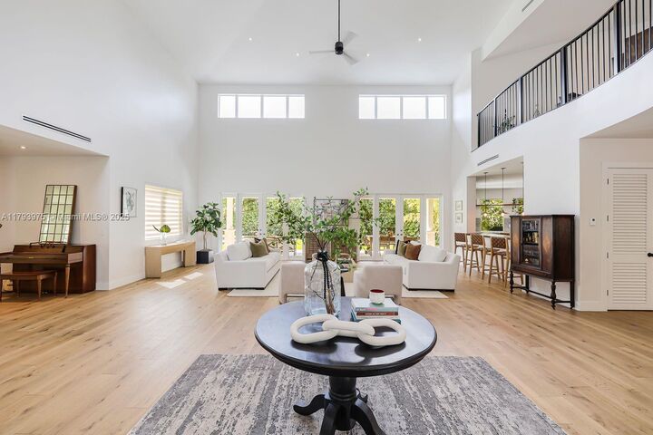 Property Photo: 6910 SW 145th Ter FL 33158