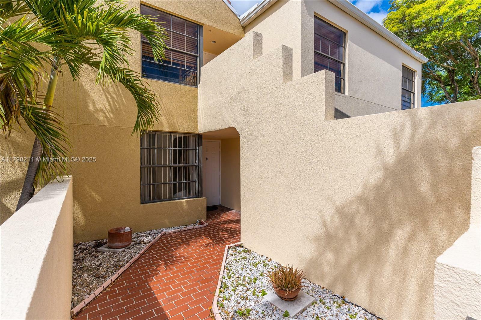 Property Photo: 12915 SW 88th Ter C-104 FL 33186