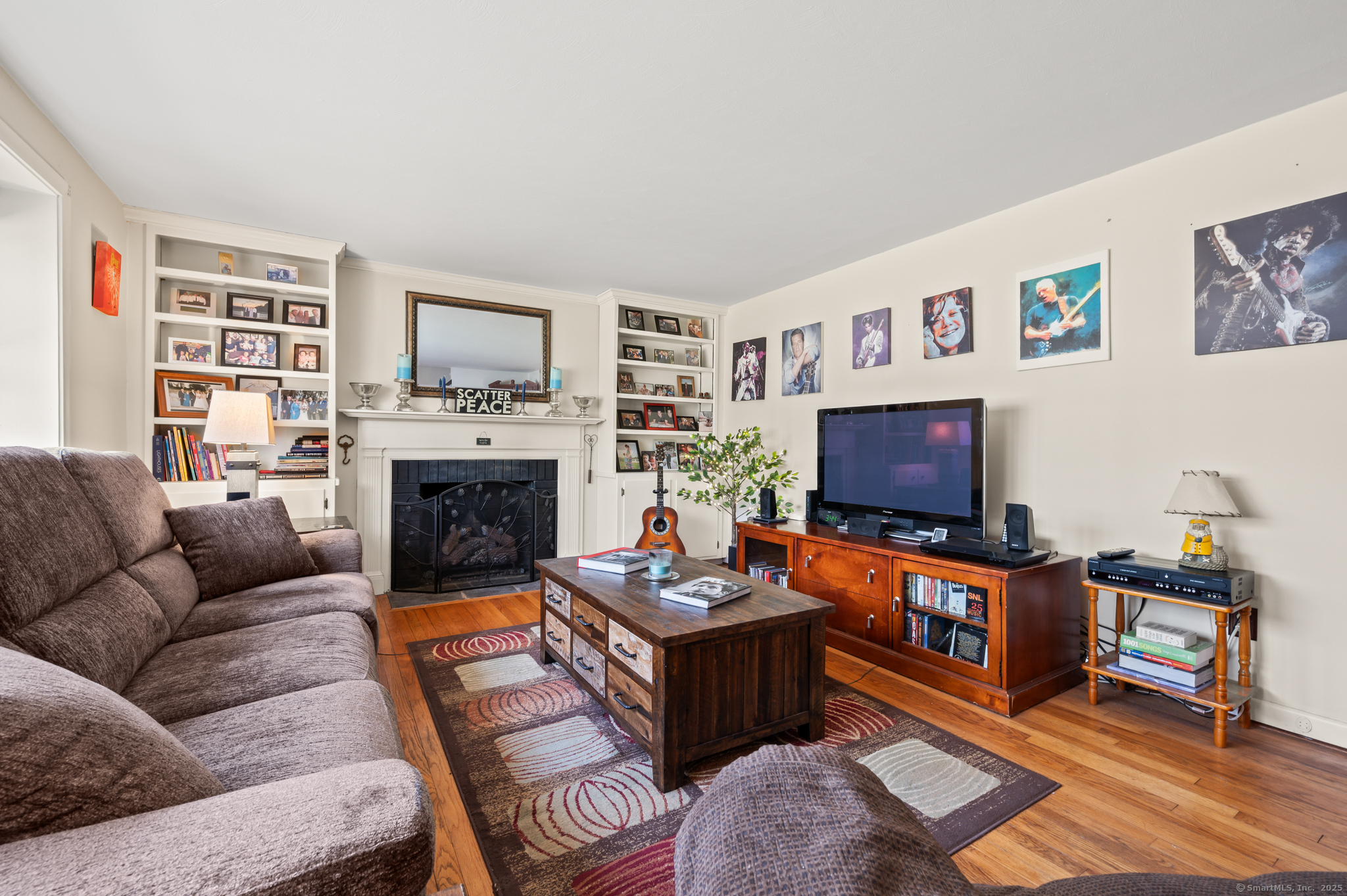 Property Photo:  225 Burnham Road  CT 06001 
