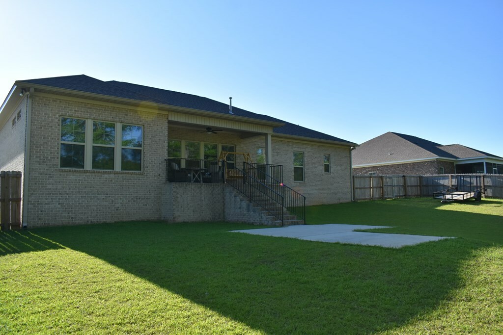 Property Photo: 606 Billings Trail AL 36305