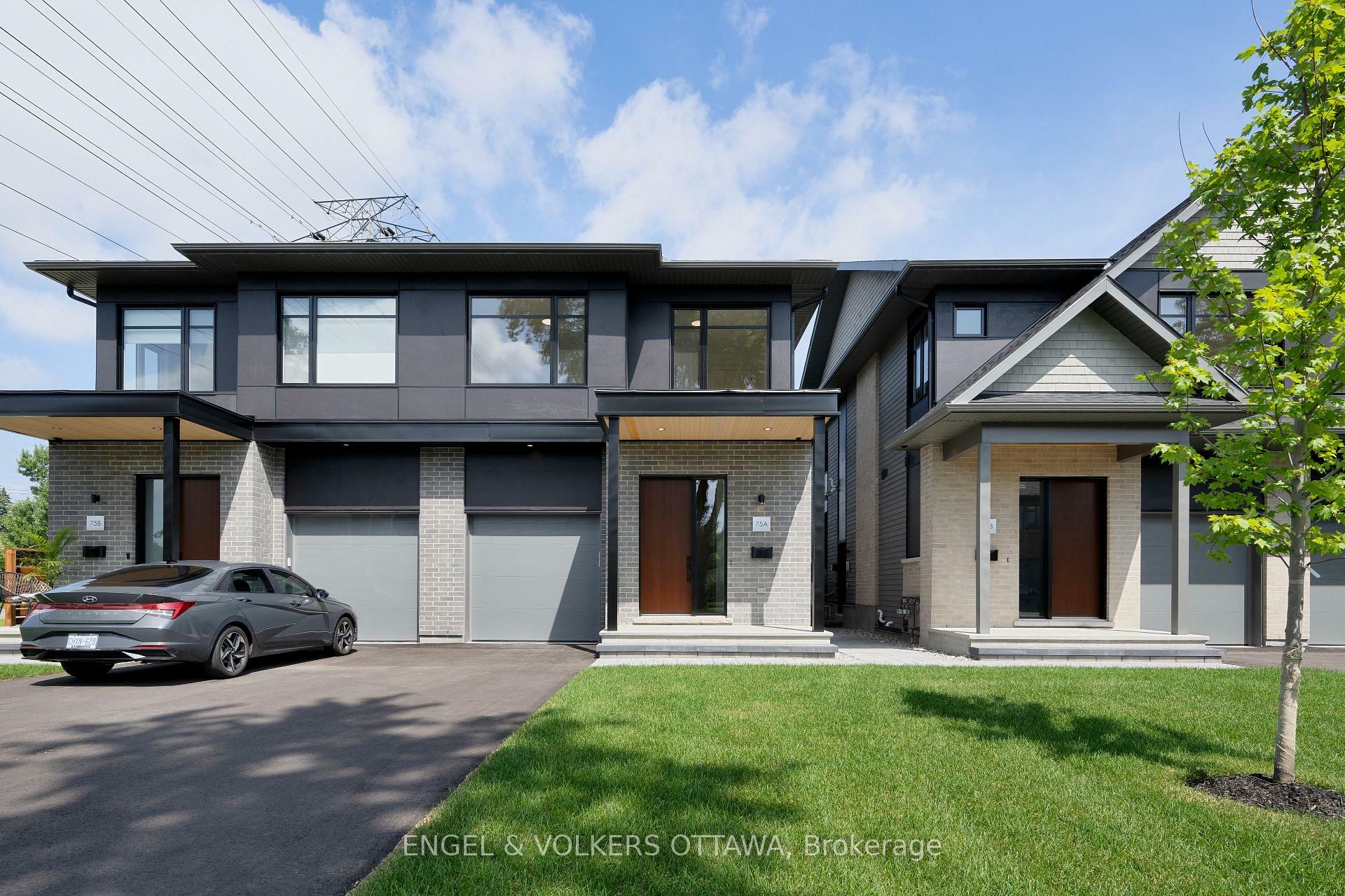 Property Photo: 75 Granton Avenue A ON K2G 1W9