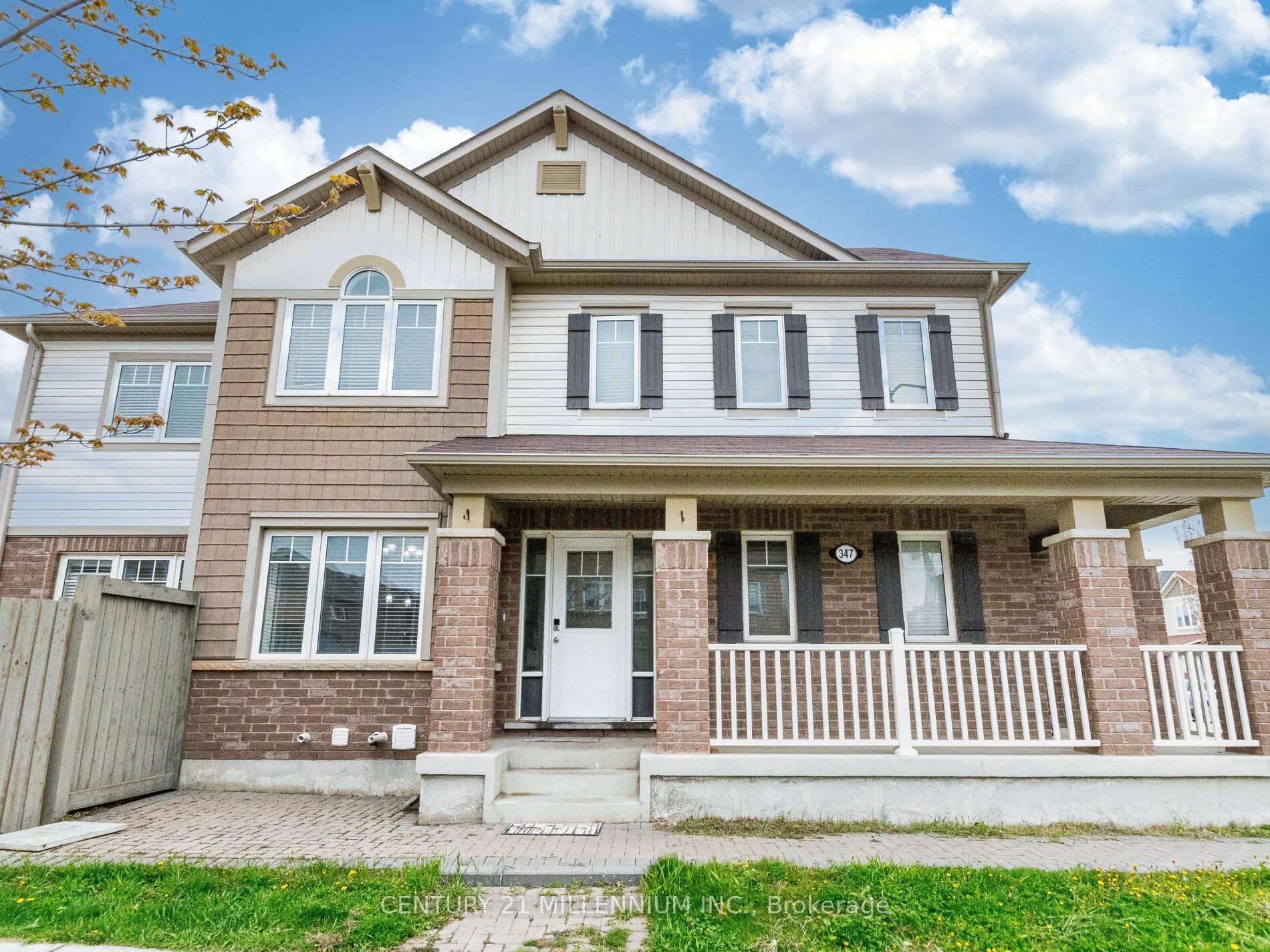 347 Robert Parkinson Drive  Brampton ON L7A 4C6 photo