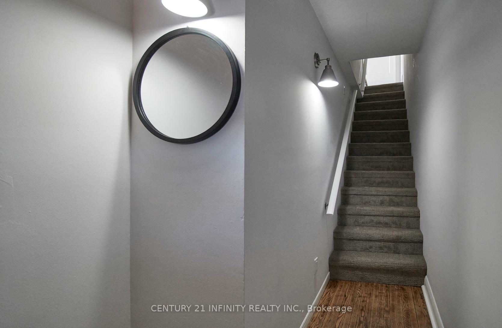 Property Photo: 124 Agnes Street ON L1G 1V4