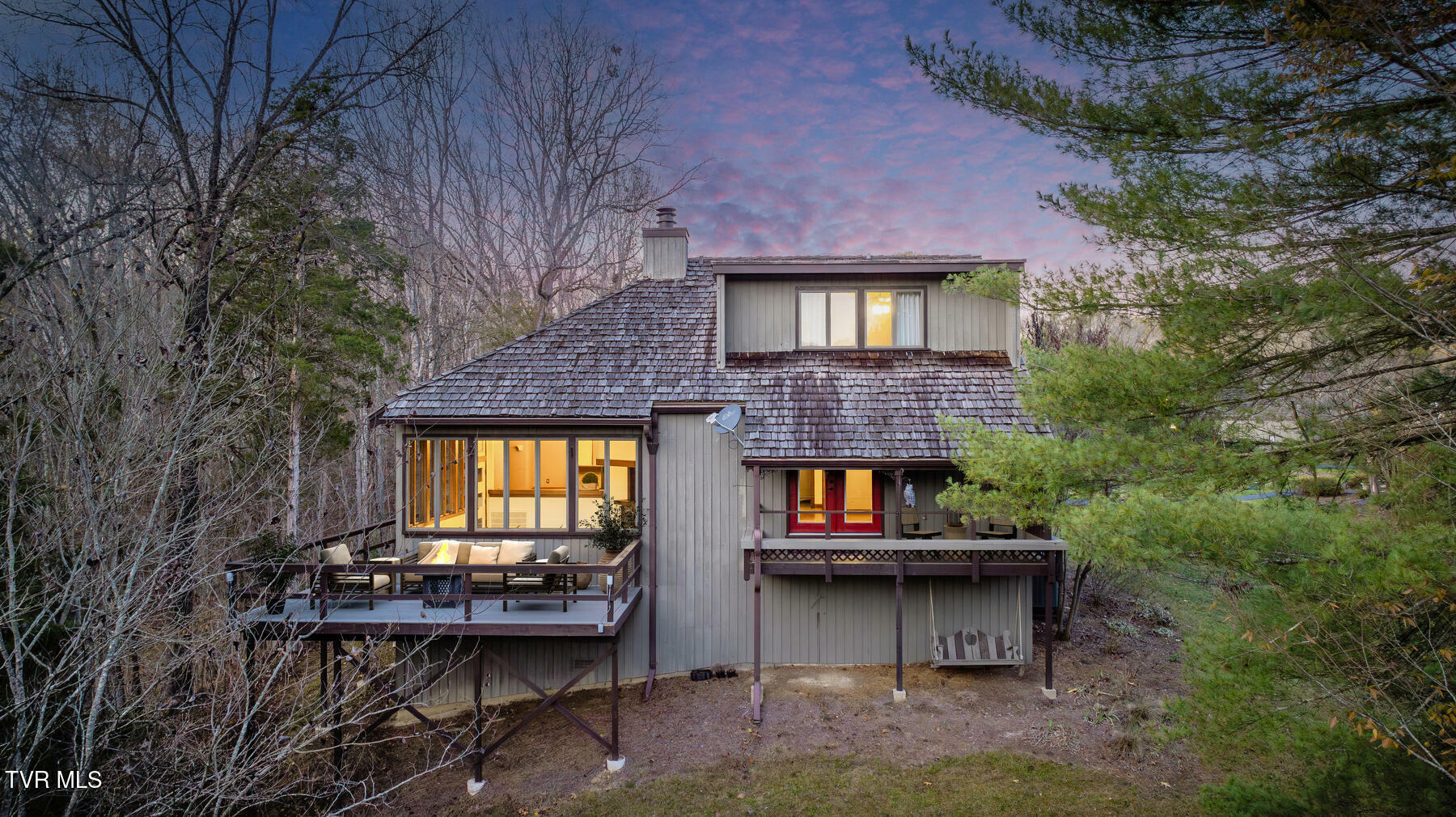 Property Photo: 137 Columbine Road TN 37660