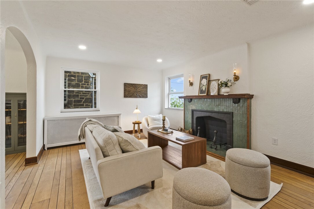 Property Photo: 2336 Birtley Ave PA 15226
