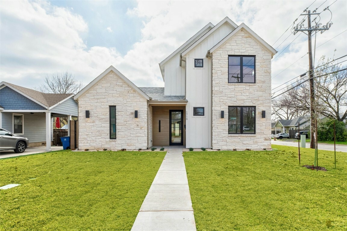 Property Photo: 1719 Piedmont Avenue TX 78757