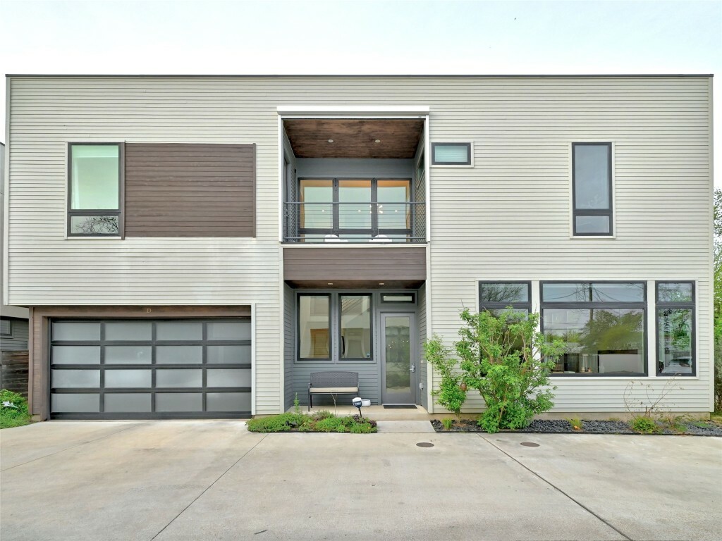 Property Photo: 2106 Allwood Drive D TX 78704
