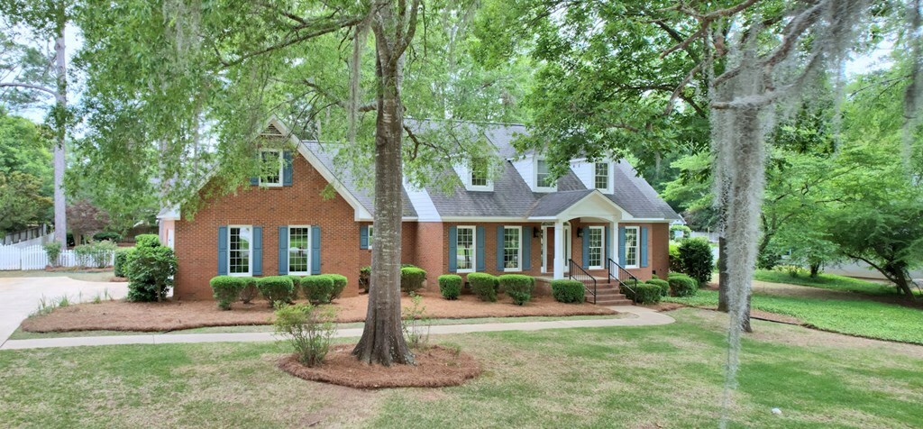 Property Photo: 3710 Trumpington Ln GA 31721