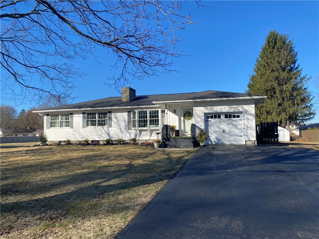 20 Suburban Drive  Big Flats NY 14814 photo