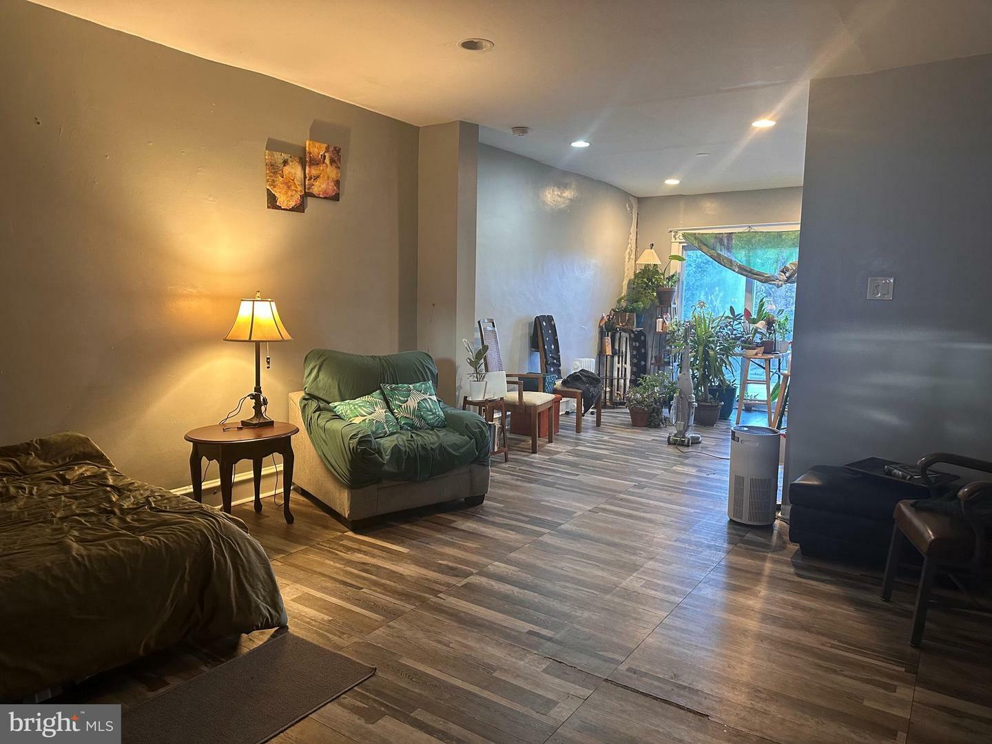 Property Photo: 123 Lafayette Avenue PA 19023