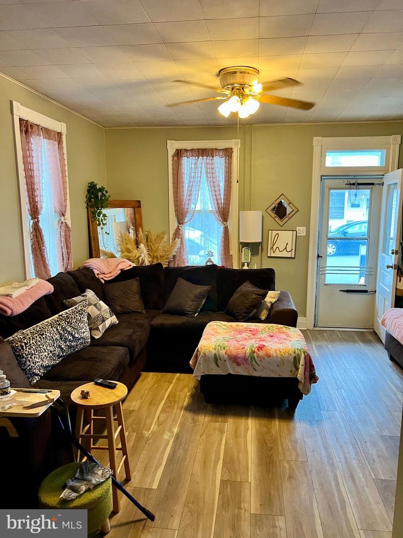 Property Photo: 320 W Church Street PA 17003