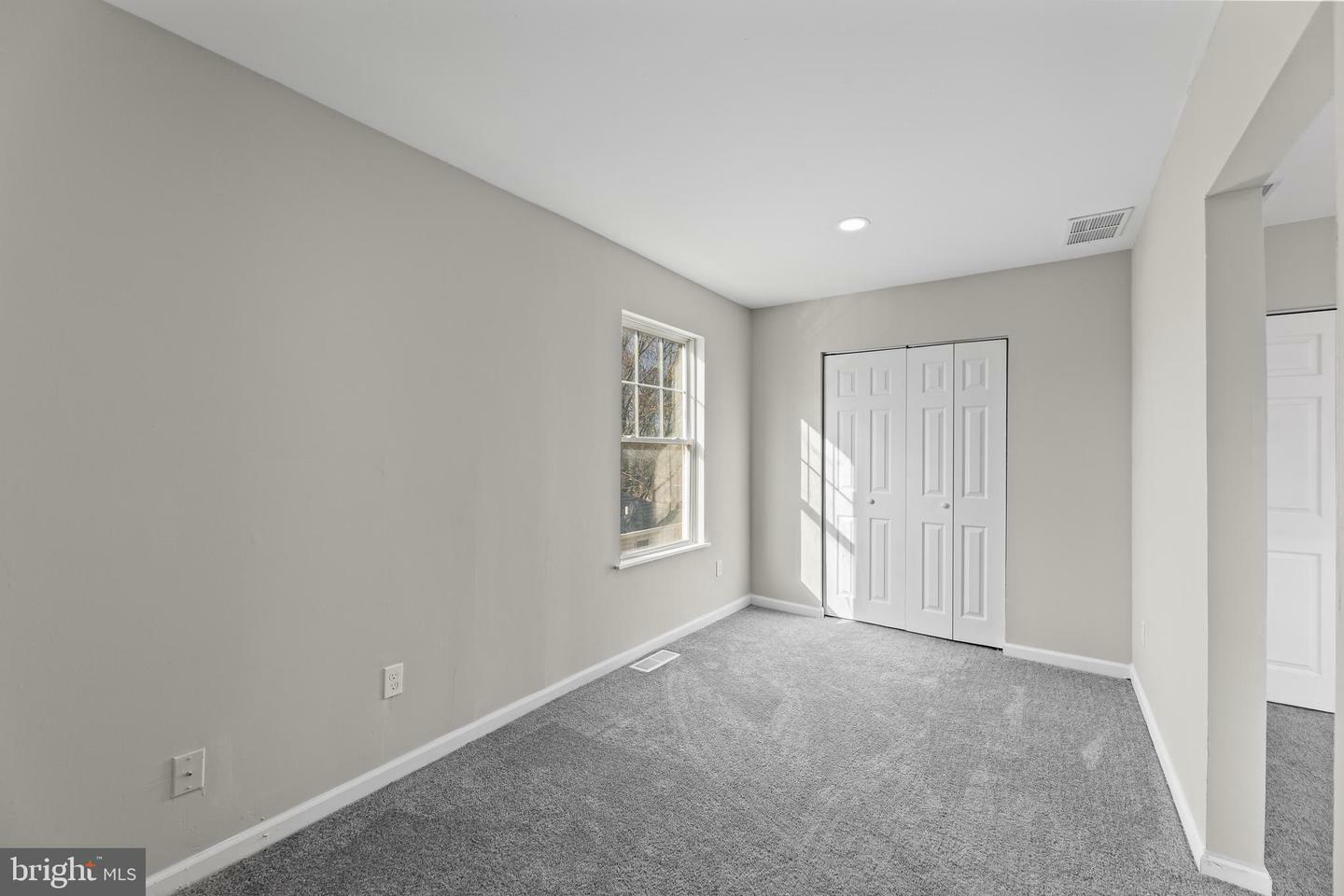 Property Photo: 158 State Street NJ 08069