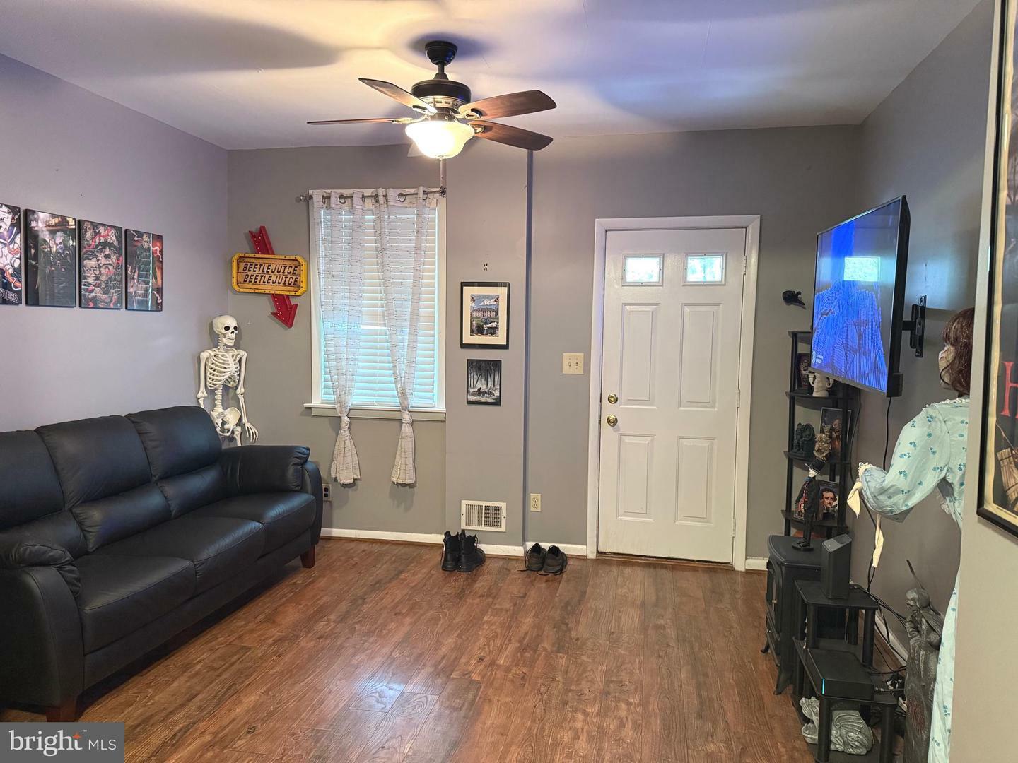 Property Photo: 813 Factory Street PA 17013