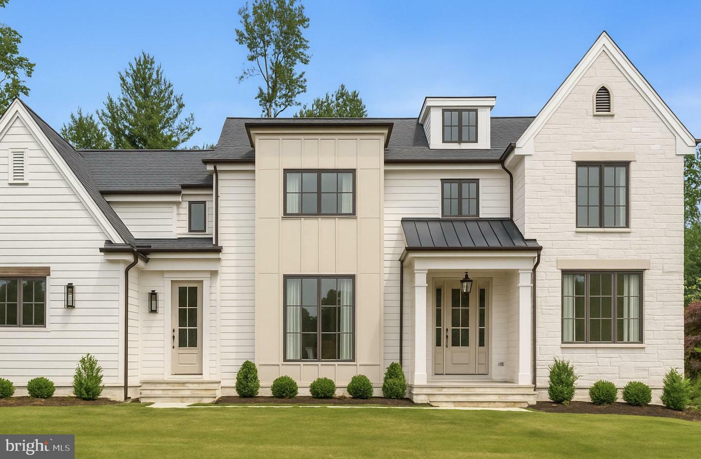 Property Photo: 65 Sandra Court PA 19010
