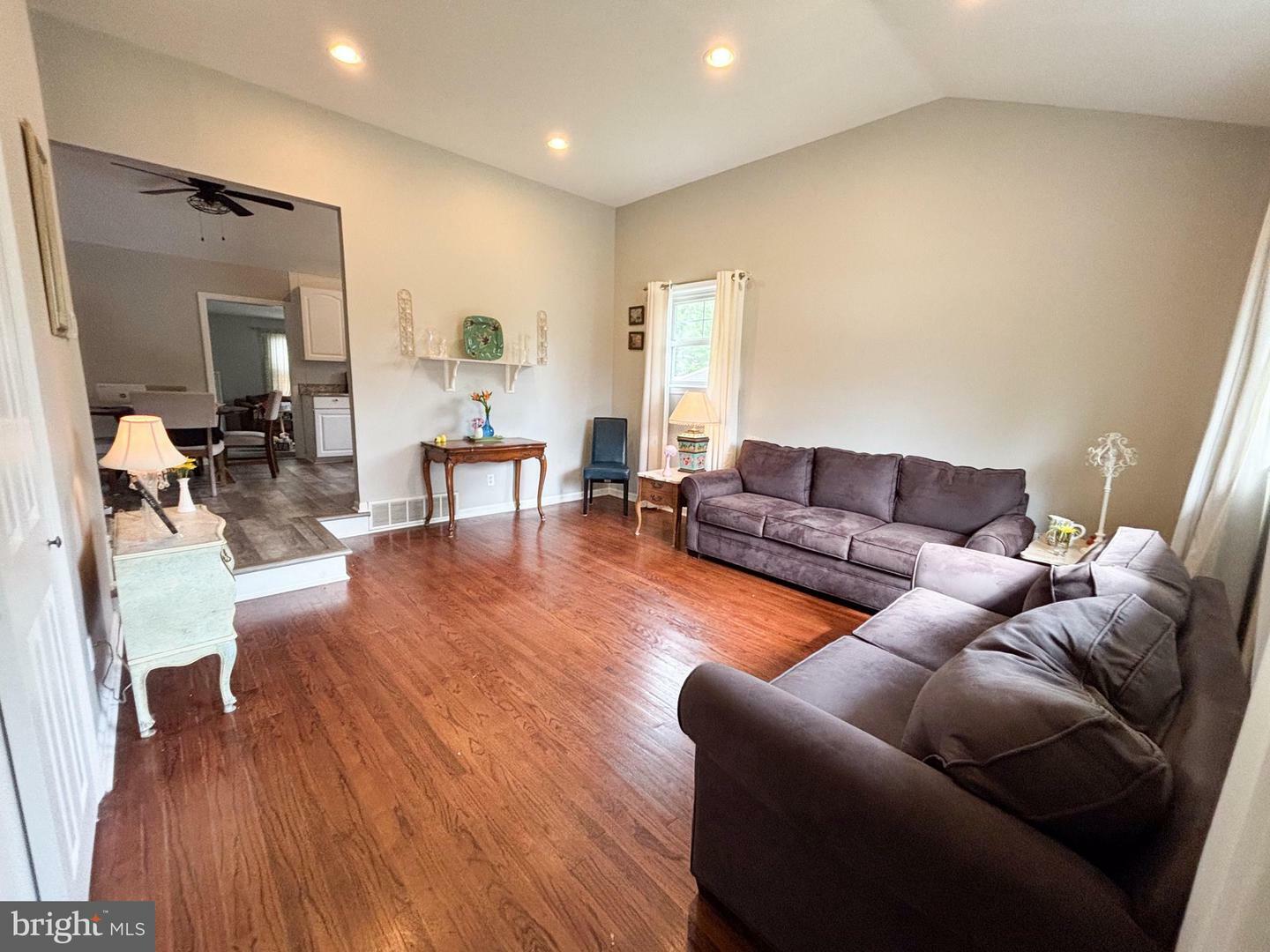 Property Photo: 12 Meadow Ln NJ 08096