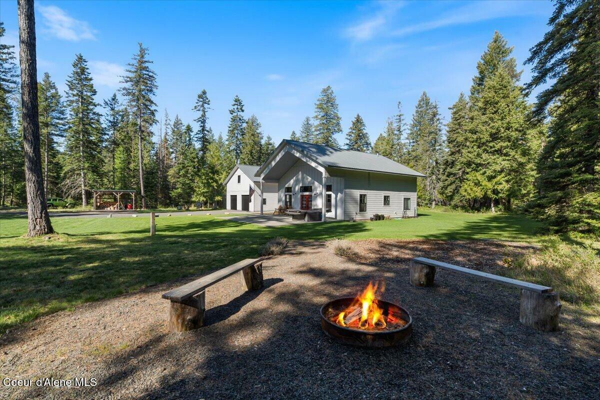 25756 N Wendler Loop  Rathdrum ID 83858 photo