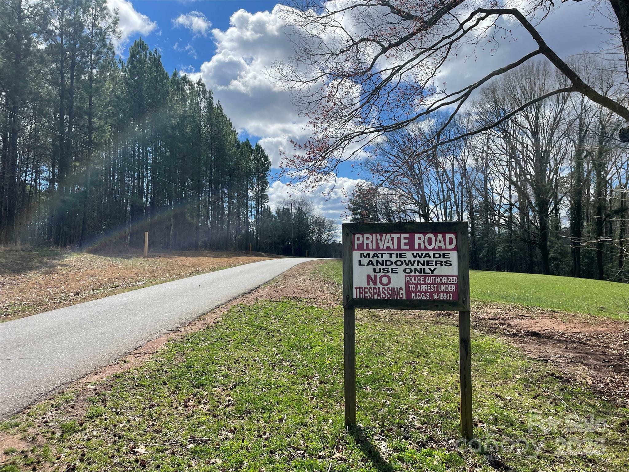 3113 Mattie Wade Road  Sherrills Ford NC 28673 photo