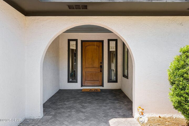 Property Photo:  523 Wahoo Road  FL 32408 