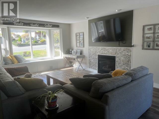 Property Photo: 1882 Pineridge Drive BC V1K 1K4