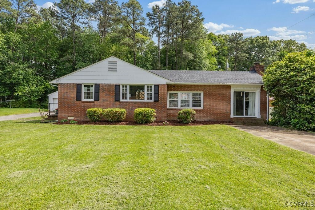 Property Photo: 2815 Galena Avenue VA 23237