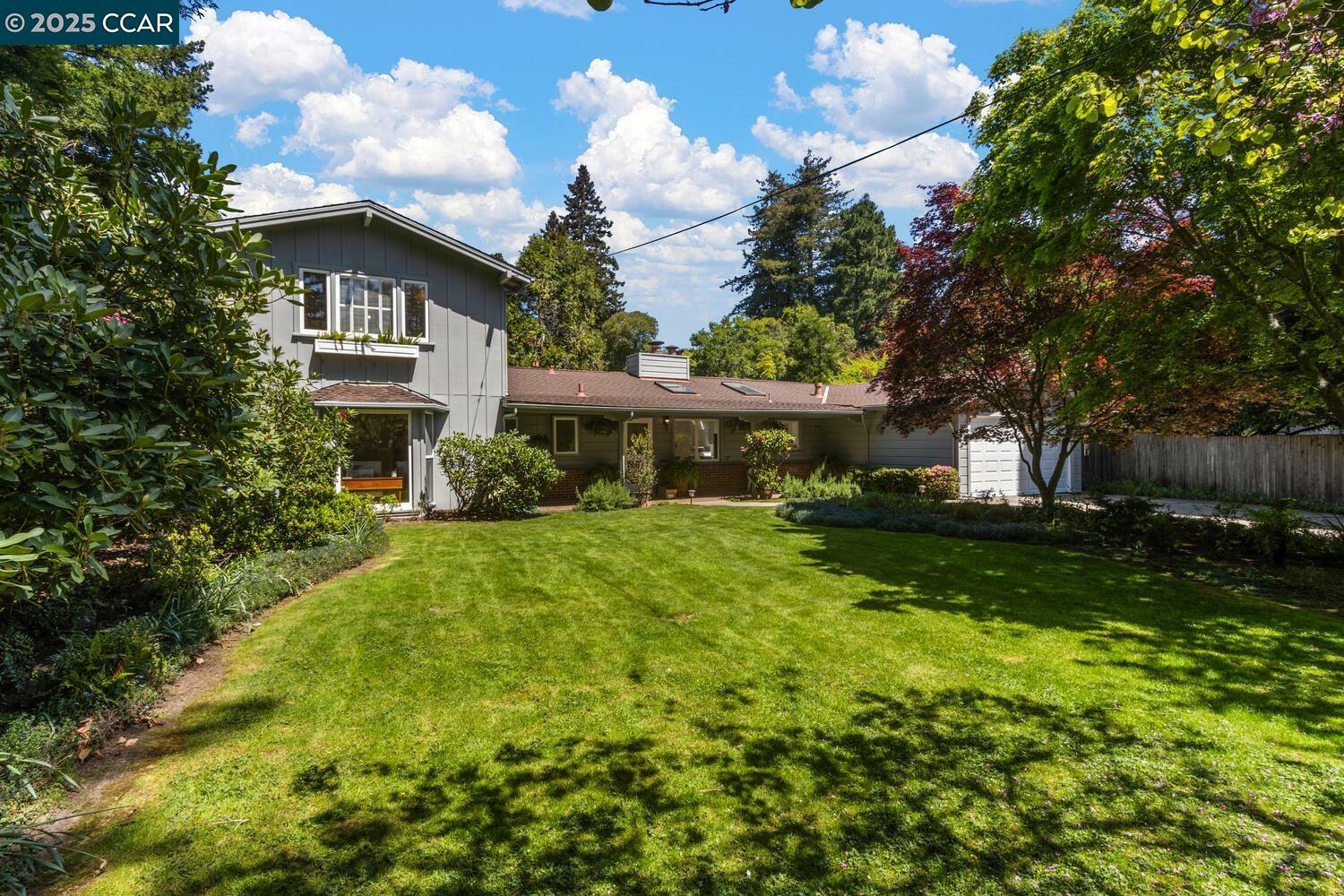 Property Photo: 601 Canon Drive CA 94708