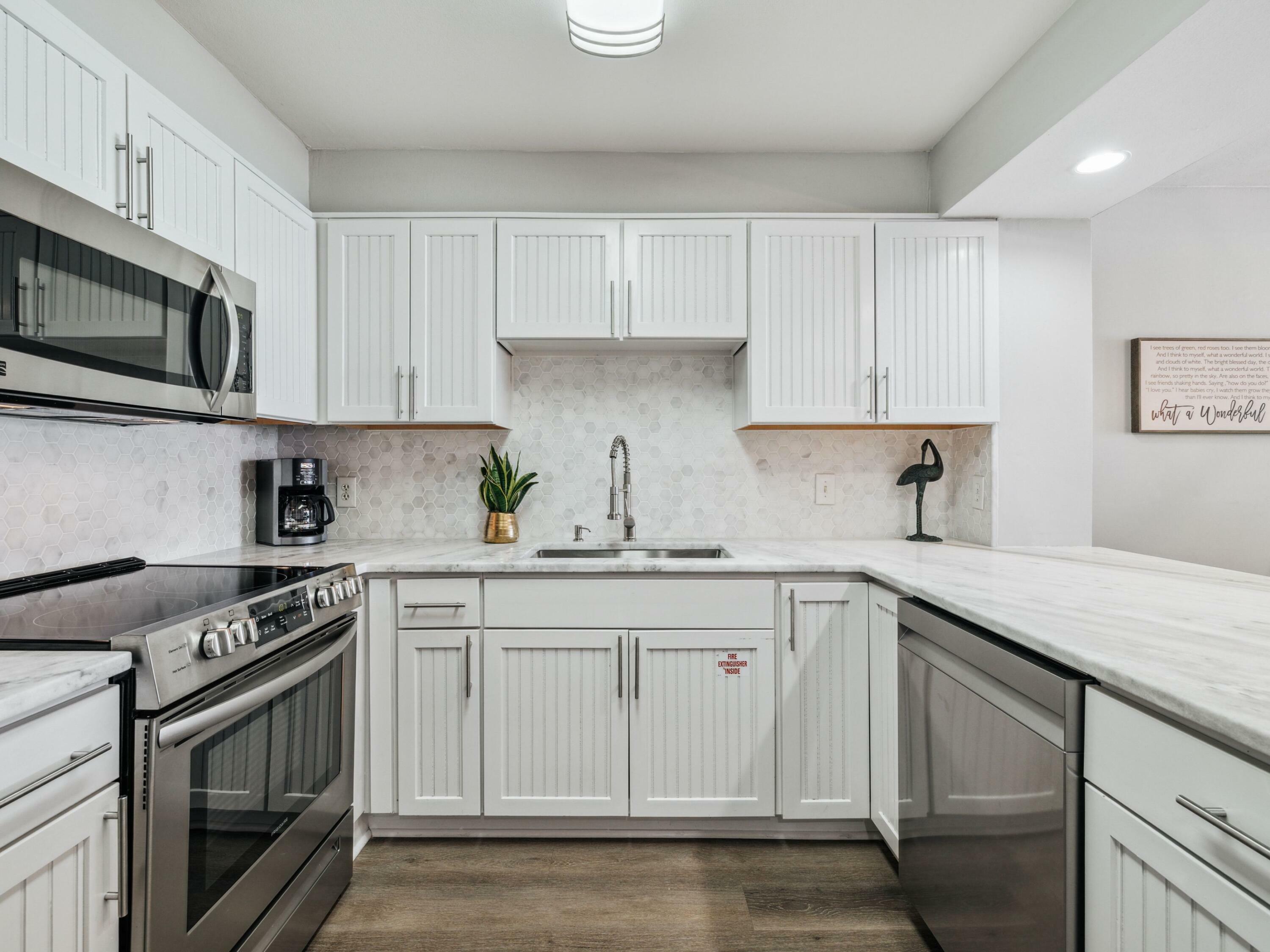 Property Photo: 4242 Beachside Two 242 FL 32550