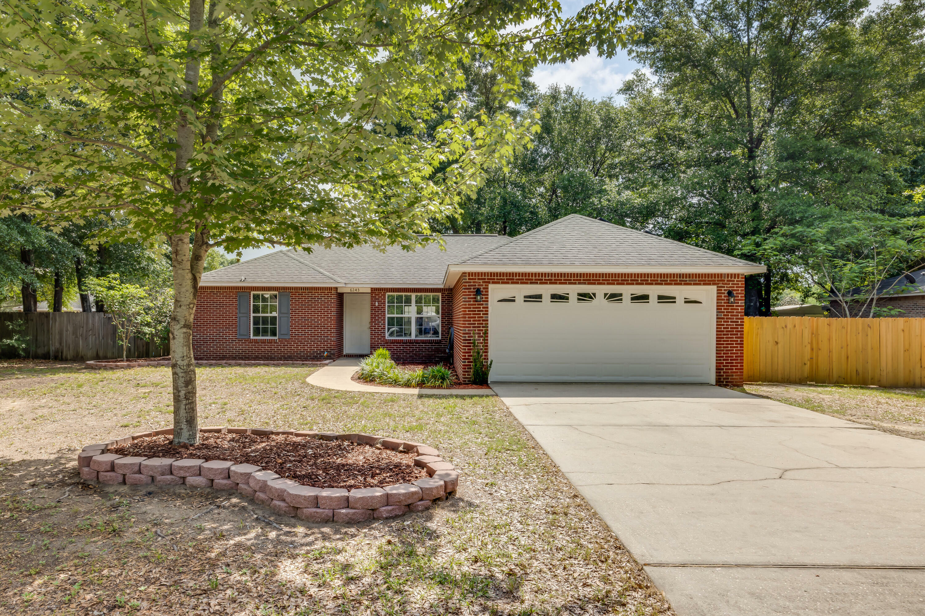 Property Photo: 6243 Winstead Road FL 32539