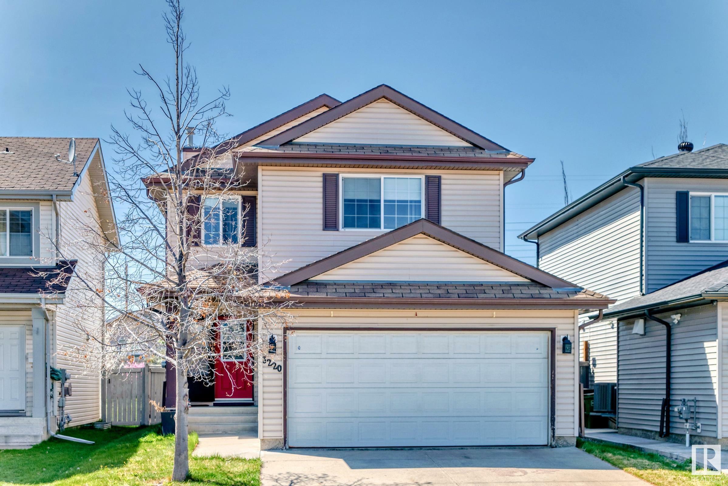 Property Photo: 3220 25 Street NW AB T6T 1Z6
