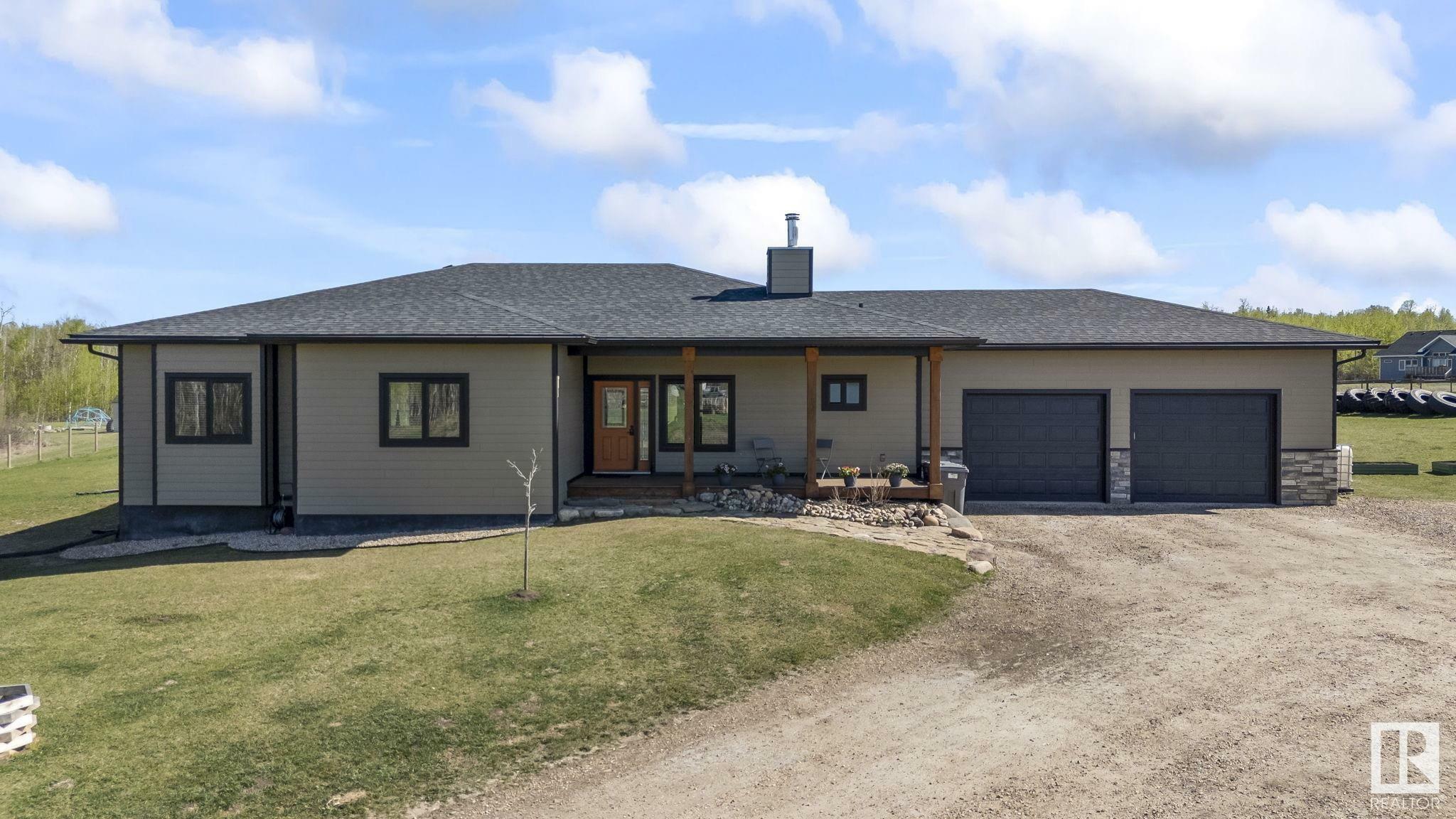 54406 Rge Road 15 16  Rural Lac Ste. Anne County AB T0E 1V2 photo